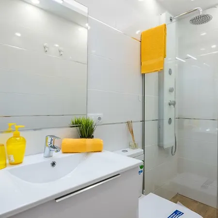 263 Precious With Terrace, Free Wifi 度假居